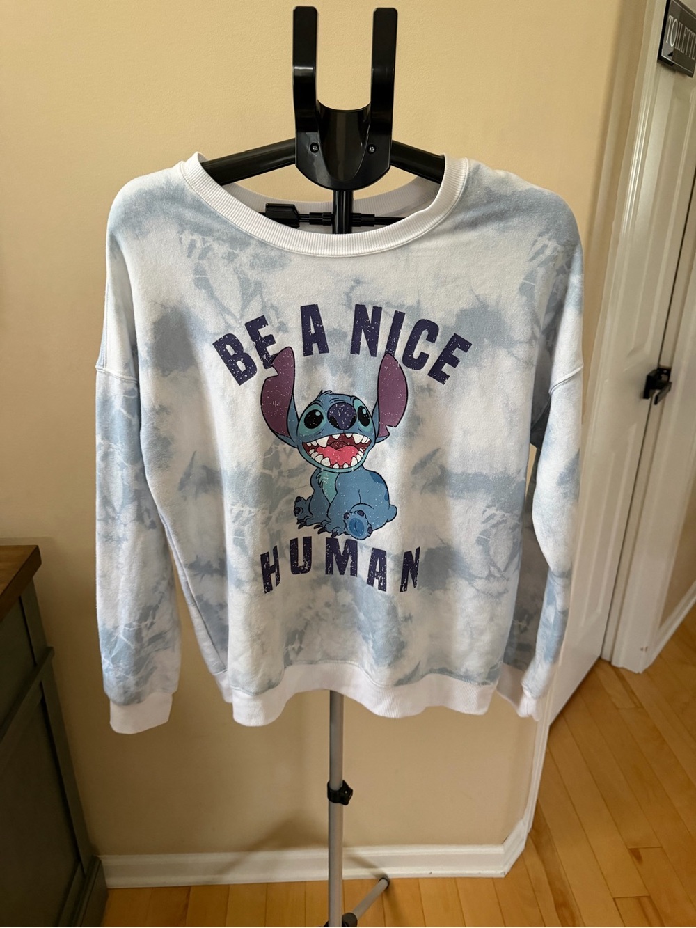 Disney Stitch Be A Nice Human Sweatshirt Womens Large Blue Tie Dye